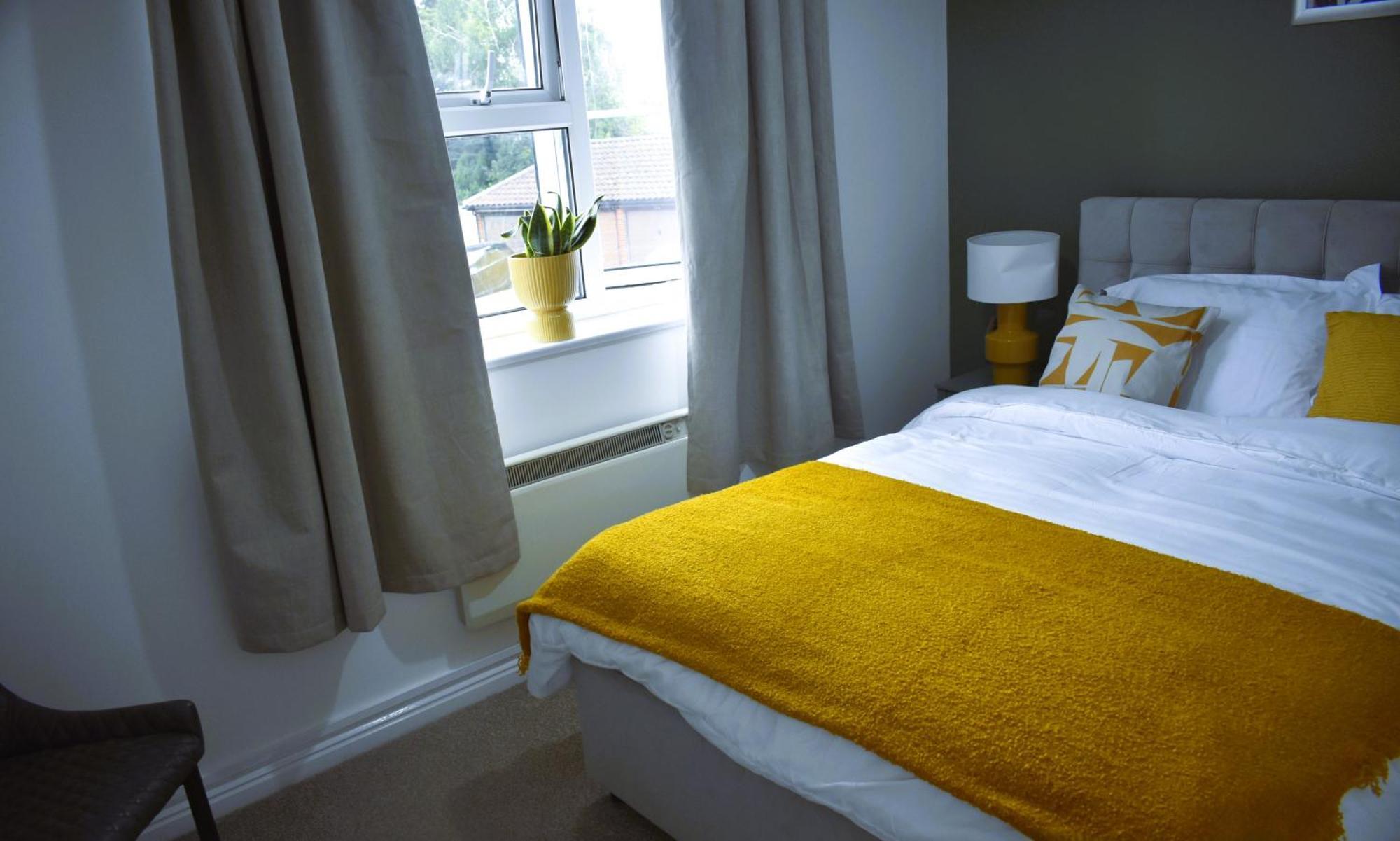 Luxury 2 Bed House With 3 Beds,3 Free Parking Lot In Dartford Near Town Centre, Adjacent Bus Stop, Train Station, Bluewater Mall, 25Mins To London City Airport,20 Miles From Central London Buitenkant foto